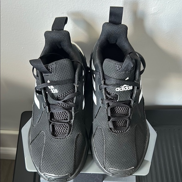 Adidas Black Athletic Sneakers / like new - Picture 3 of 7